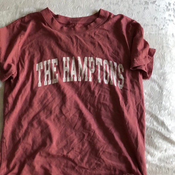 Brandy Melville Tops - Brandy Melville hamptons top